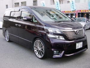 トヨタ　VELLFIRE ヴェルファイア