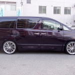 トヨタ　VELLFIRE ヴェルファイア