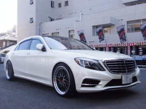 BENZ S550