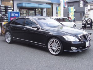 BENZ S550