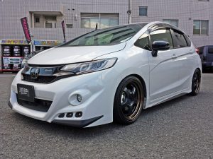 福岡県大宰府市のタイヤショップ ユーザーギャラリー ホンダフィットrsおすすめアルミホイール グランドスラム ホットロッド