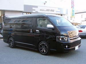 トヨタ　ハイエース200系